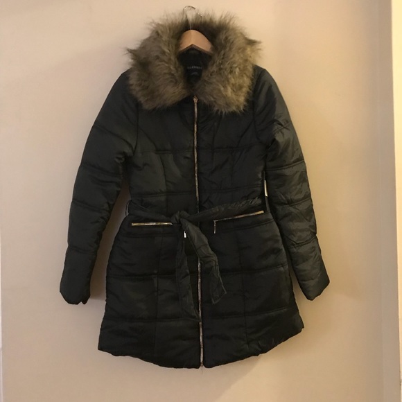 Women's Parka Jacket w/Faux Fur Trimmed Collar - Picture 2 of 6